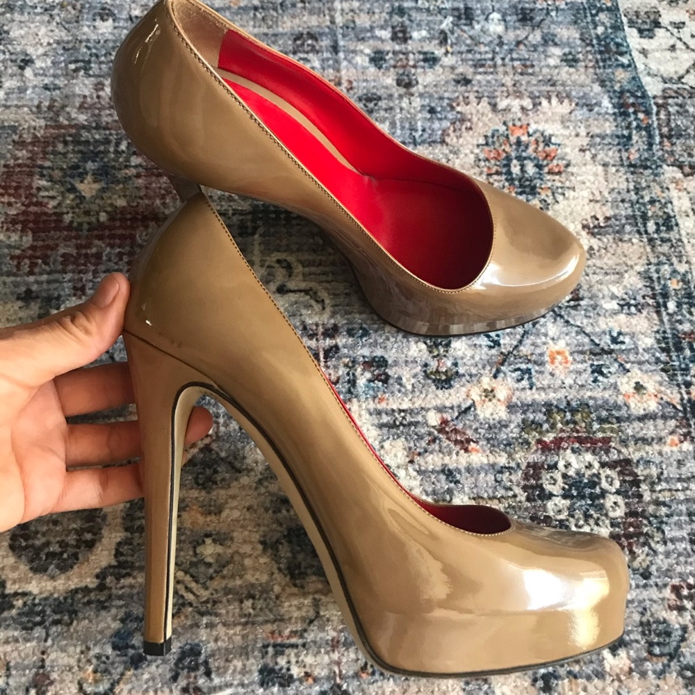 Genuine Dolce & Gabbana patent leather heels